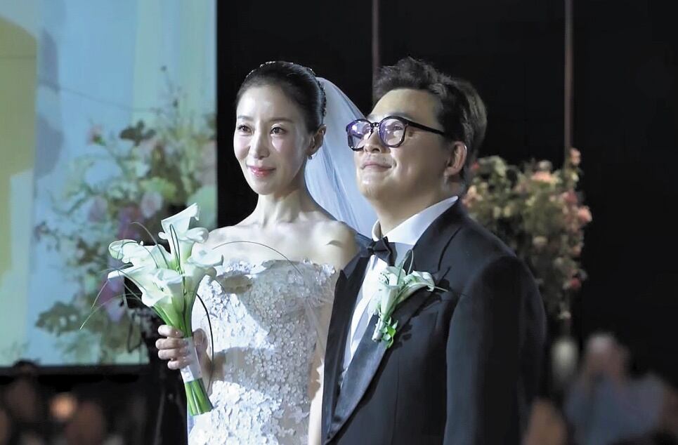 [TV조선] 윤정수·원진서의 결혼식