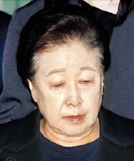 통일교 前 회계 책임자 소환… 경찰, 금품 수수 수사 속도전