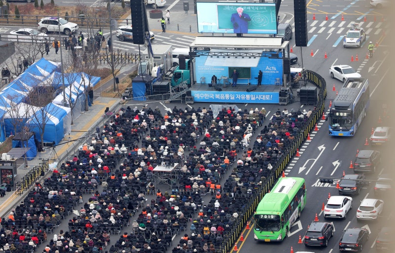 [태평로] 이 올가미를 벗지 못하면 희망이 없다