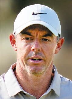 매킬로이 “LIV 선수들, PGA 복귀한다면 징계 필요 없다”