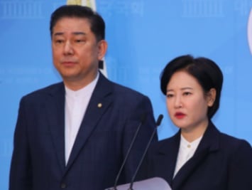 [단독] 이수진 “김병기 공천 헌금 의혹 김현지와 통화한 ‘녹음 파일’ 있다”