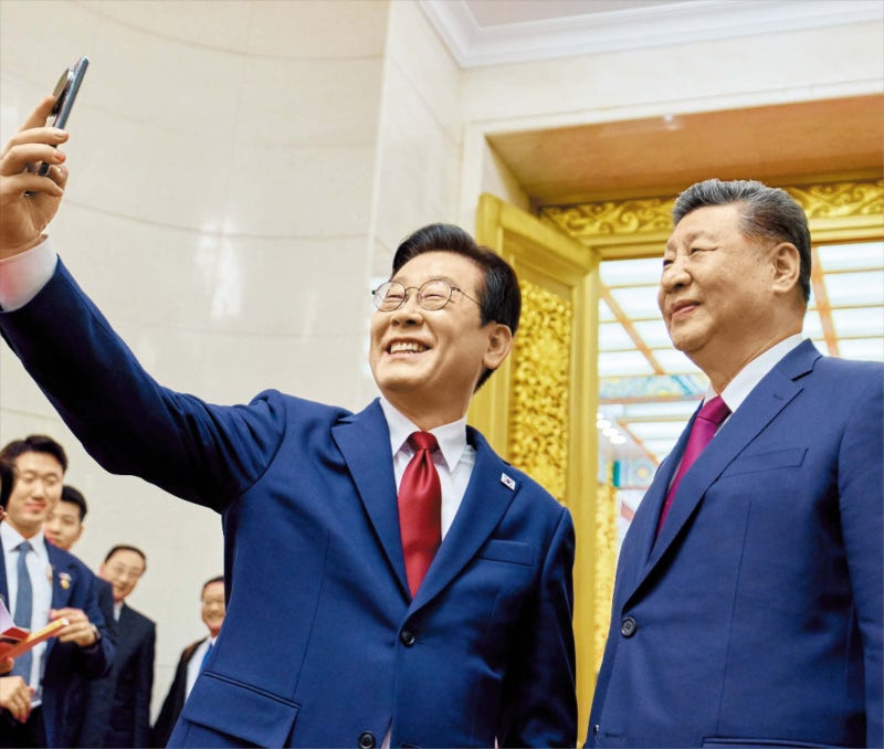 미중 갈등 속… 시진핑, 李에 “올바른 편 서야”