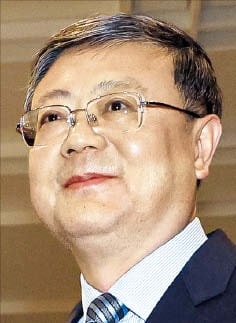 방일 앞둔 李, 연일 과거사 소환… 소녀상 모욕 테러에 “이런 얼빠진”