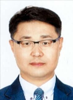 국힘 새 윤리위원장에 “  개딸이 김건희 질투” 주장한 윤민우 교수