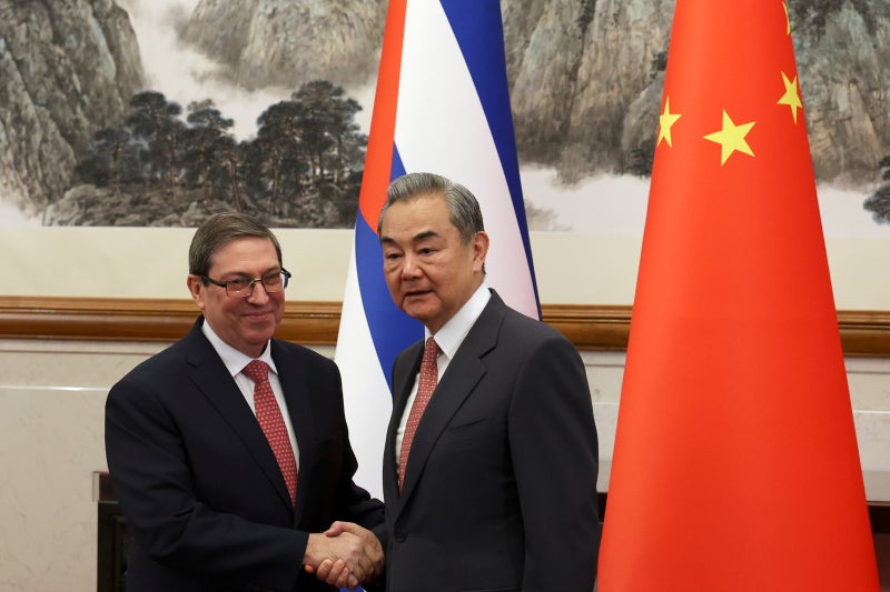 ‘절친’이 끌려가도 지켜주지 못한 中… 쿠바·니카라과, 의심의 눈초리