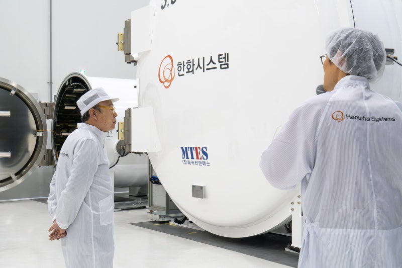 제주우주센터 찾은 김승연 “우주로 가는 것이 한화의 사명”