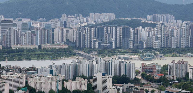 자이와 래미안이 옳았나? 하이엔드 브랜드 남발로 제 살 갉아먹은 건설사들