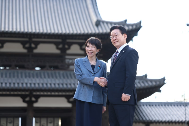 ‘다카이치 트레이드’ 확산에 159엔 뚫은 엔화 환율...겹악재 맞은 원화