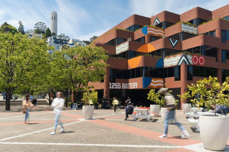 작년 AI 투자액 85% 급증... 이중 절반 이상이 실리콘밸리 투자