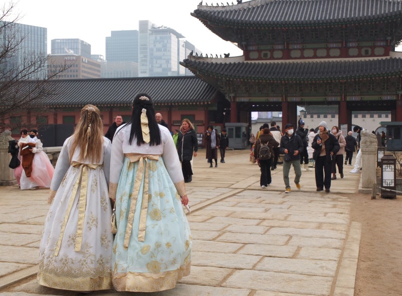 [정수윤의 길을 걸으며] [15] 만물이 시작하는 문