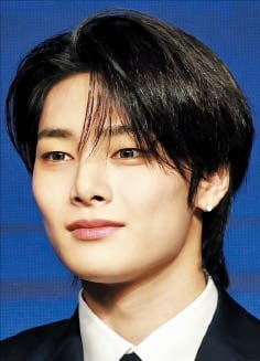 아이엔, 국립암센터에 1억원