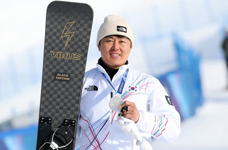 아버지는 투잡, 아들은 막노동… “메달이 천운? 운 부를만큼 버텼다”