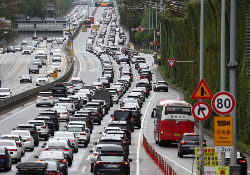 귀성은 15일, 귀경은 17일 가장 밀린다