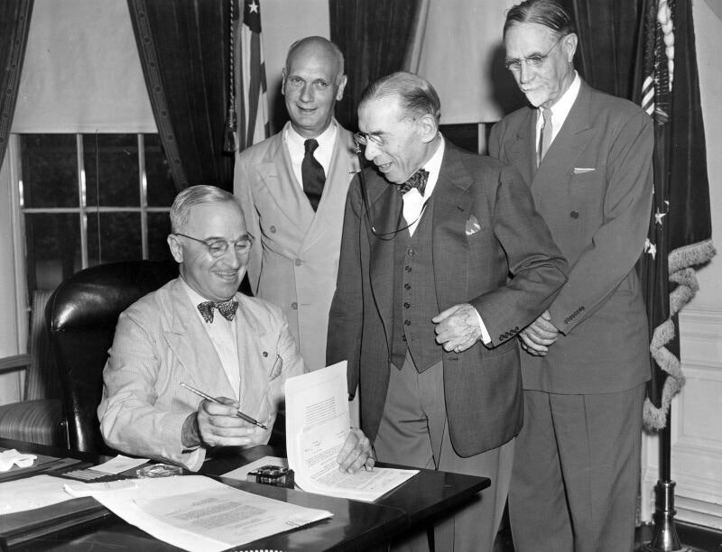 [문유미의 제대로 쓰는 해방 전후사] 미군정이 ‘한반도 점령용’이란 수정주의 역사관, 최근 사료와 어긋나