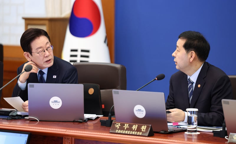 임대사업자 4만3000채 콕 집은 李… ‘잠긴 매물’ 시장 끌어내기 포석