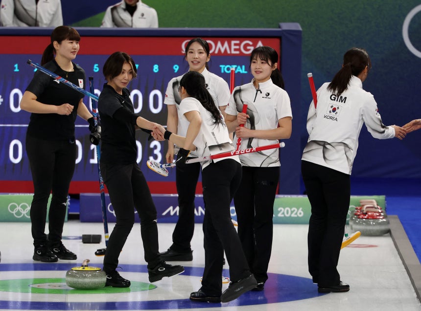 여자 컬링, 한일전에서 경기도청 승리