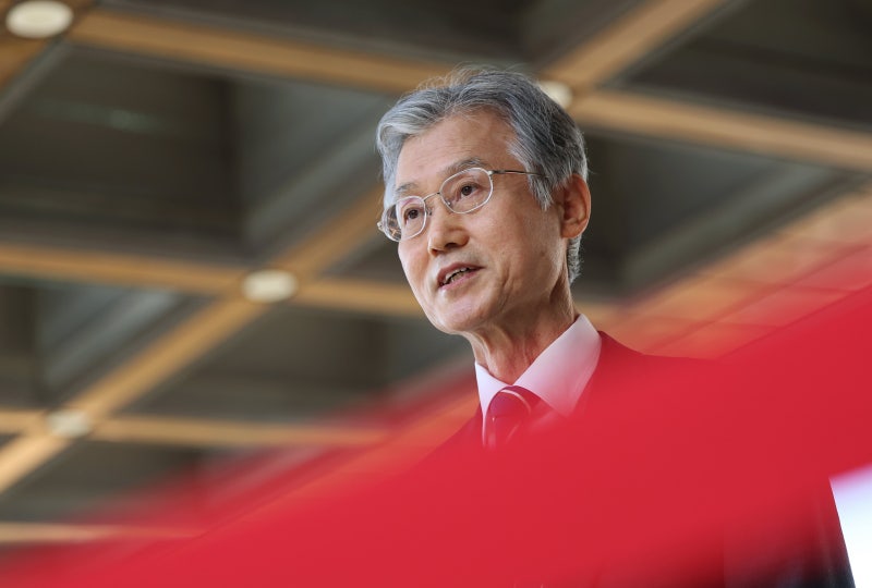 조희대 “사법 3법은 80년 틀 바꾸는 일… 국민 직접피해 우려”