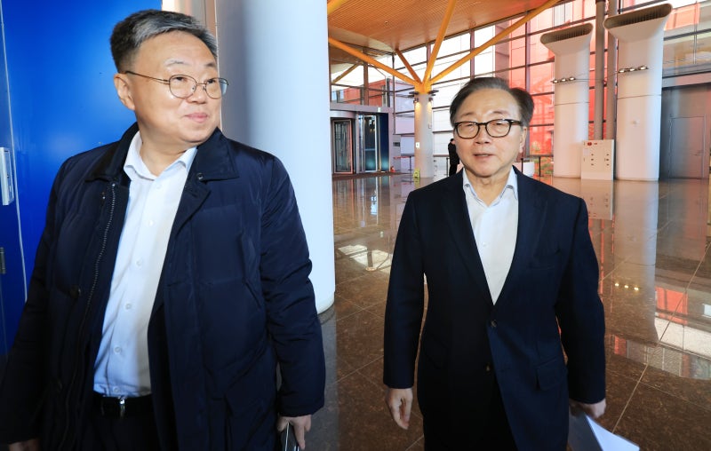 긴장한 기업들 “노조 자극 말자”