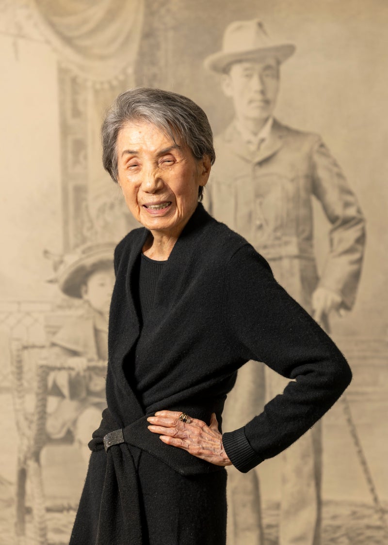 굴레를 벗고 자유로… 견뎌온 시간의 무게만큼 인생은 아름답다