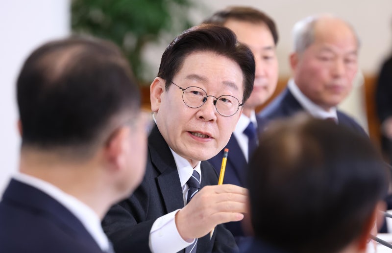 李 ‘상생’ 말한 날, 勞 “진짜 사장 나와라”