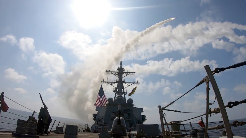 美, 전쟁 비용 눈덩이… 첫 6일간 16조원 썼다