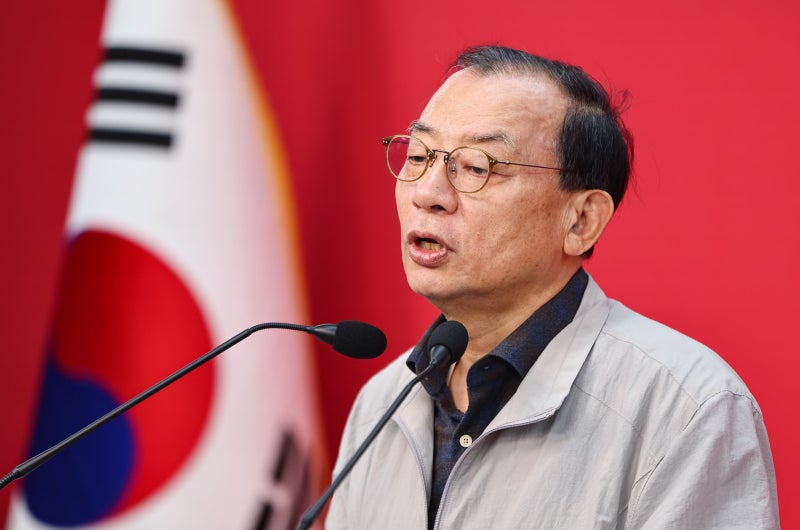 이정현, 공관위원장 사퇴