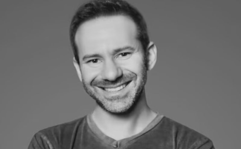 성인물 제국 ‘온리팬스’ 억만장자 소유주 사망