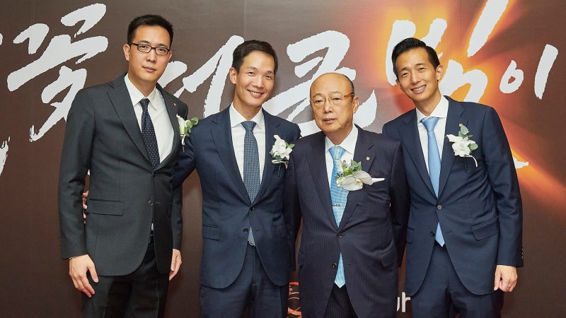 한화솔루션 ‘빚 갚는 유증’하는데...오너 보수는 늘어나 논란