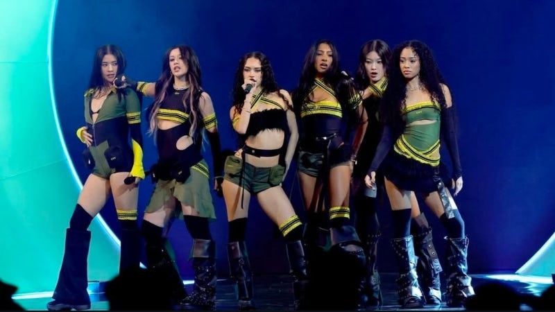 “K팝, 운동선수같이 육성… 소셜미디어로 문화적 장벽 허물어”