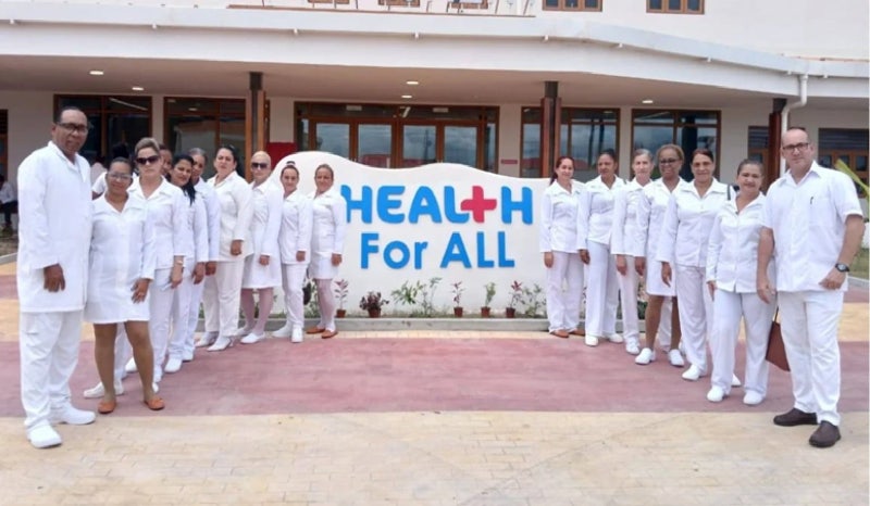 쿠바 외화벌이 ‘의사 수출’도 차단… 중남미 의료대란