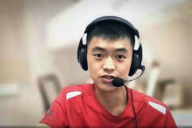 위장 취업 노린 北개발자 화상 면접 보니… 앳된 얼굴, 프롬프터 읽는 정치인처럼 보여