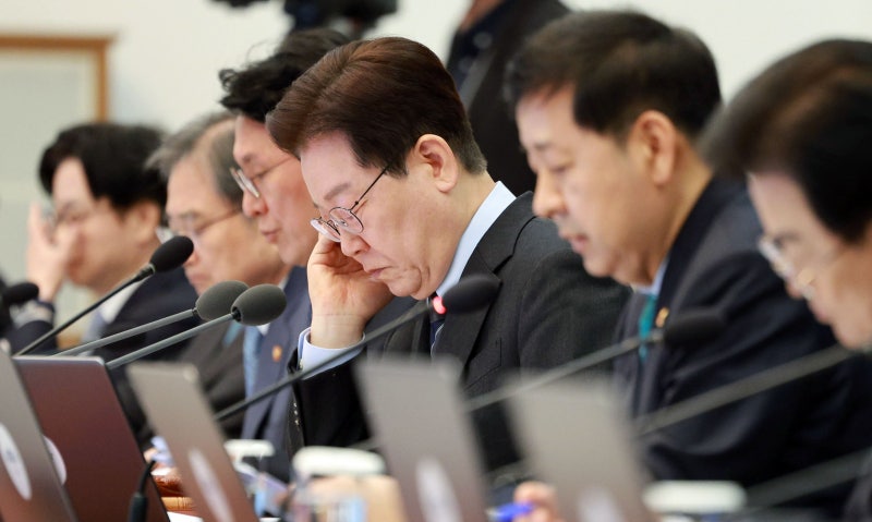 빵 안 굽는 베이커리 카페... 가업 상속공제 안 해준다