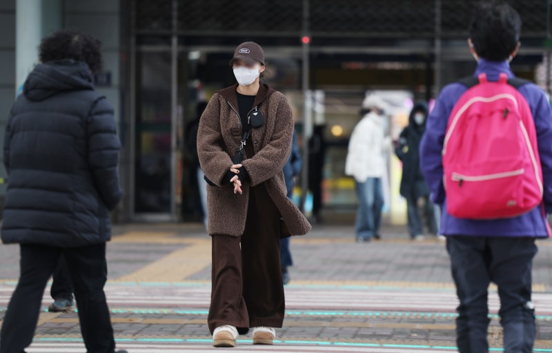“뱃속의 아이 덕에 약 끊어… 여성은 원치 않는 중독 많아”