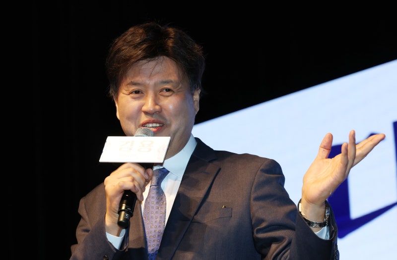 [단독] ‘김용 불법자금 재판’ 위증 혐의자… 법원, 국조 이후로 선고 돌연 연기