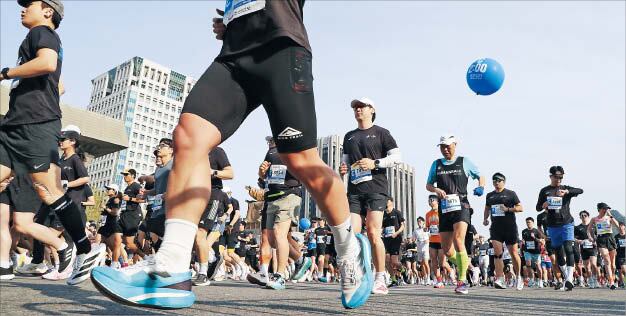 [지영준의 러닝 코칭] 서울하프마라톤 첫 출전에 완주하려면 2주 전 20㎞ 조깅으로 거리감 익히세요