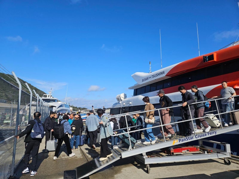 “부산서 배로 70분, 국내 시골 같아” 대마도로 쉬러 떠나는 2030