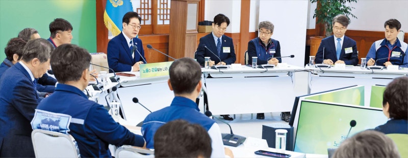 식당 사장님들이 배달앱과 단체교섭? “기존 법·계약 체계 흔들려”