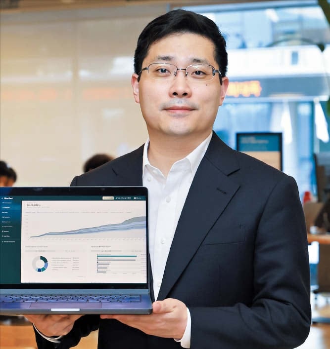 美 8700조원 의료 시장에 네이버식 '수퍼 플랫폼' 심는다 - 뉴스 썸네일 이미지