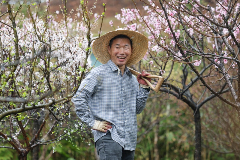 미워도 ‘이뻐, 이뻐!’… 맹수도, 나무도, 당신의 아이도 마음을 엽니다