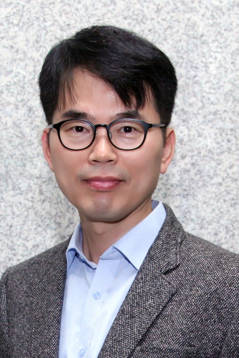 [기고] 한국 과학, 추격자 모델 벗어나 ‘파괴적 혁신’의 길 가야