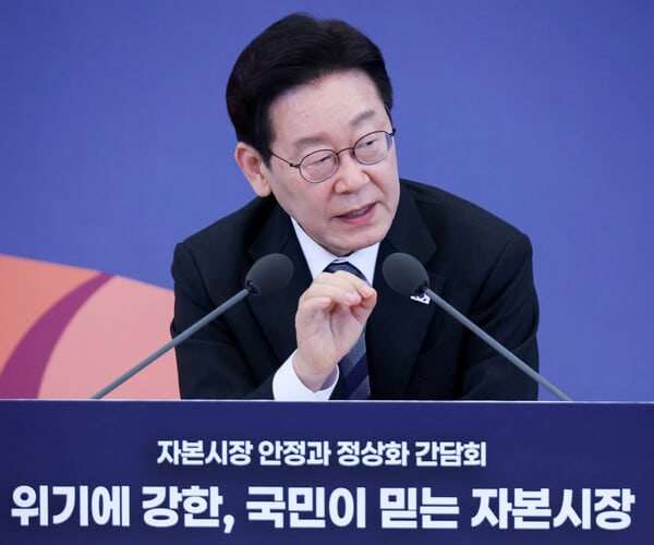 [정우상 칼럼] ‘개미’가 된 ‘개딸’, 李 대통령은 감당할 수 있겠나