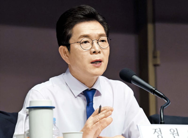 정원오 “吳 탓에 전월세난”… 오세훈 “민주당 시장이 주거난 주범”