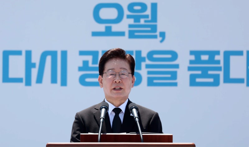 [김대중 칼럼] 대통령의 만기친람