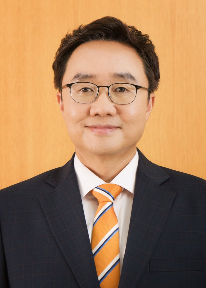 [기고] 경제 안보 총력전 시대, 국정원이 기업 도와야