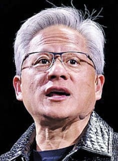 엔비디아 젠슨 황의 홍대 나들이! 삼겹살 먹으며 한국 테크 수장들과 무슨 얘기 했을까?