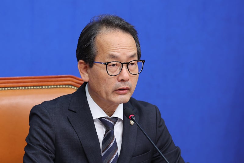 민주당 “<b>선관위 개혁기구</b> 검토…장동혁, 정치쇼 그만”