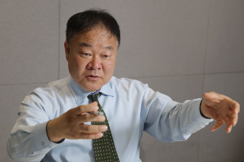 "물타기, 신규 '머니 무브'... 조정 받아도 불장 더 간다" - 뉴스 썸네일 이미지