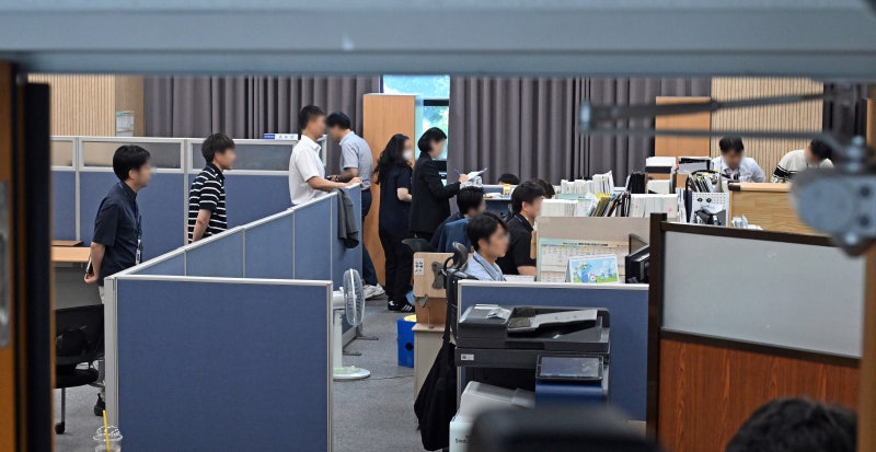 경기·전북 <b>선관위</b>, <b>개표</b> 결과 입력 <b>오류</b> 뒤늦게 발견