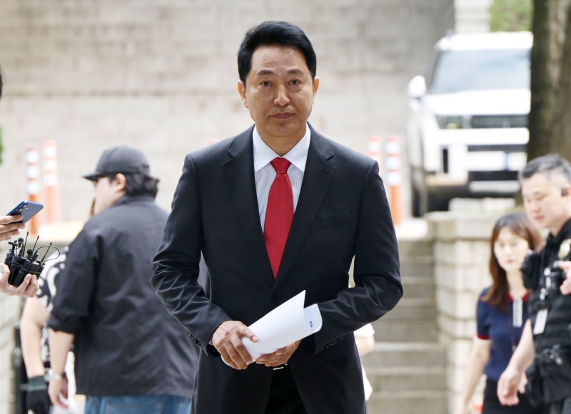 특검, 吳에 징역 1년6개월 구형... 오세훈 “정치 검사들 떳떳하시나”