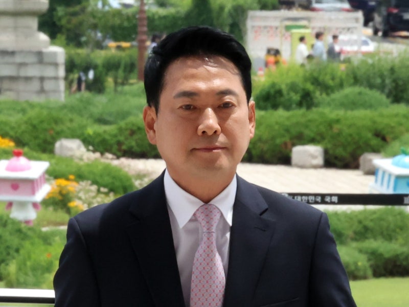 돌아온 張 “내 거취 당원이 결정... 당 기강부터 바로 세우겠다”